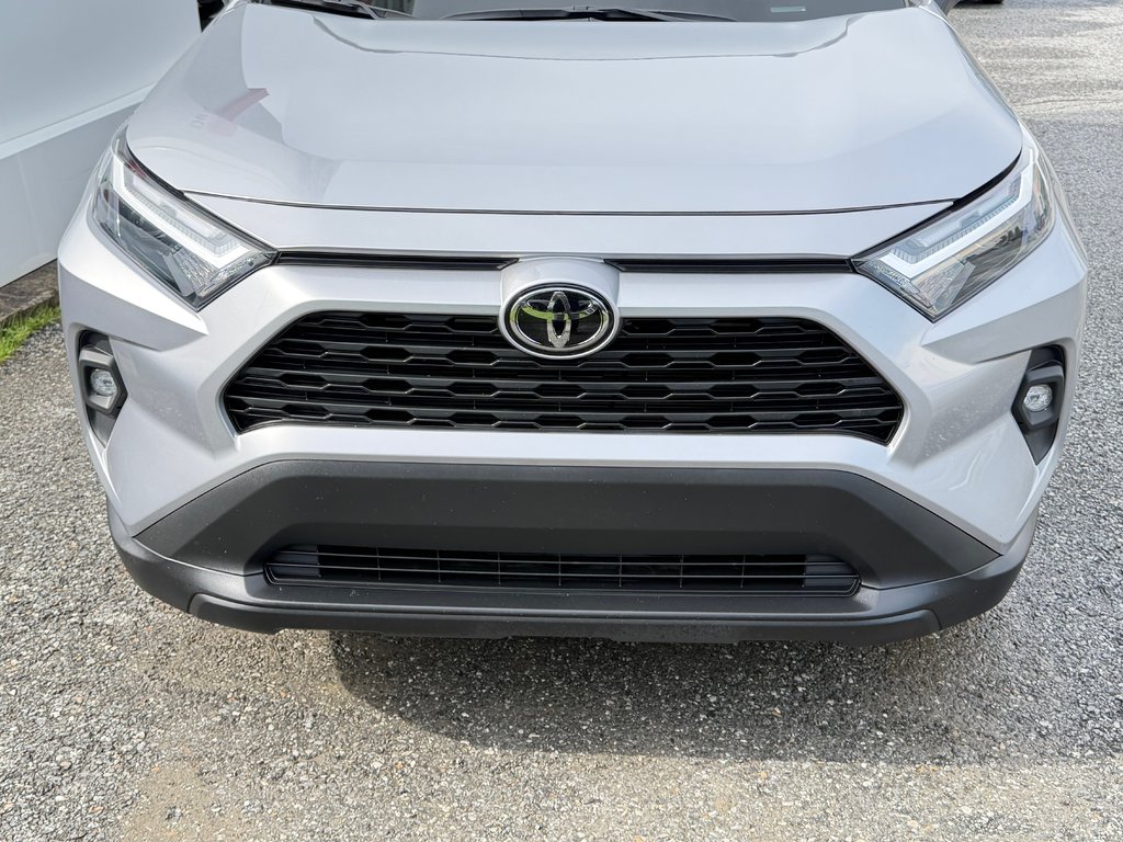 2023 Toyota RAV4 XLE PREMIUM / 42.500KM / CUIR / MAFS 19 ET ++ / in Thetford Mines, Quebec - 13 - w1024h768px