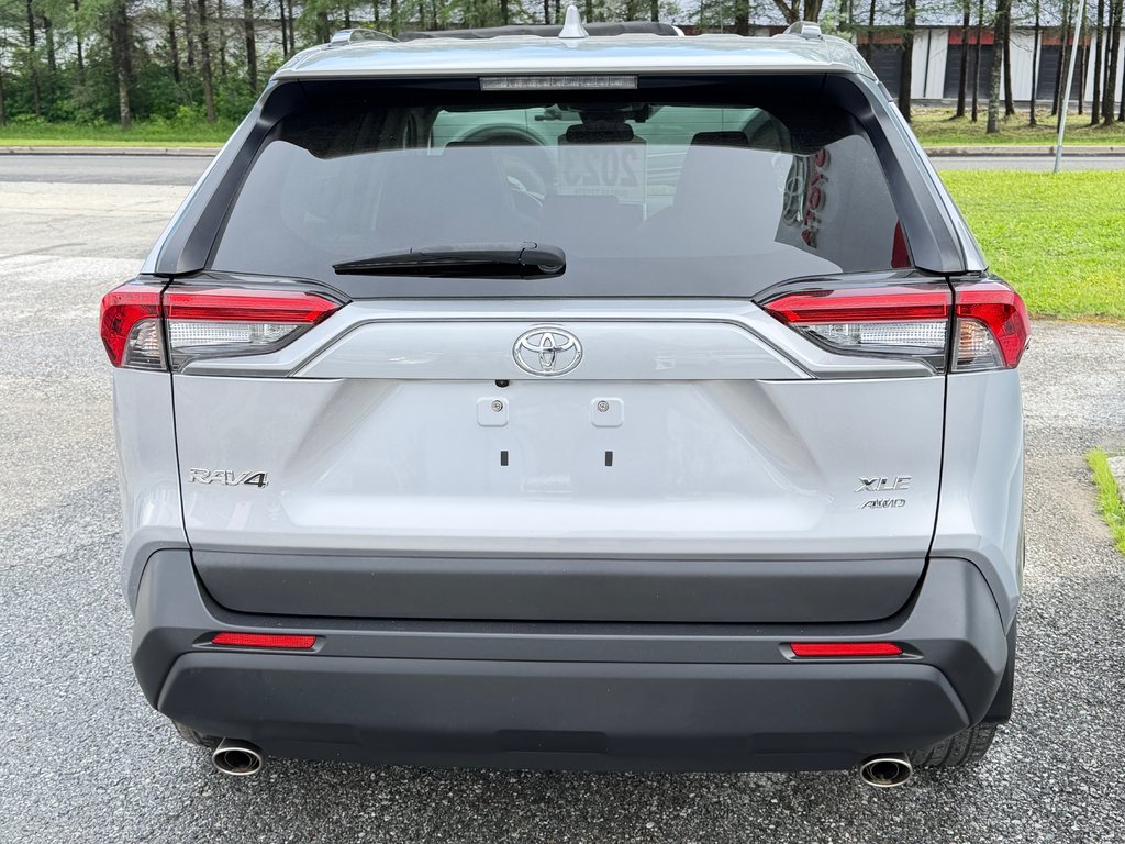 2023 Toyota RAV4 XLE PREMIUM / 42.500KM / CUIR / MAFS 19 ET ++ / in Thetford Mines, Quebec - 6 - w1024h768px