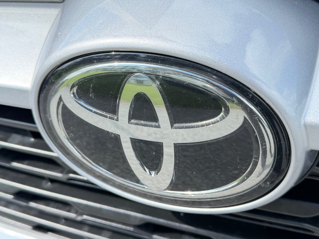 Toyota RAV4 LE AWD / 73.000KM / VUS DE QUALITÉ !!! / 2023 à Thetford Mines, Québec - 11 - w1024h768px