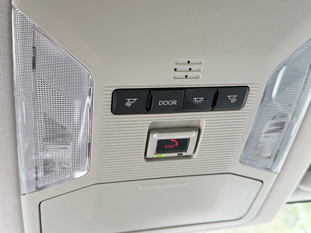 2023 Toyota RAV4 LE AWD / TRÈS BAS KILOS 27.200KM / CERTIFIÉ WOW / in Thetford Mines, Quebec - 42 - w1024h768px