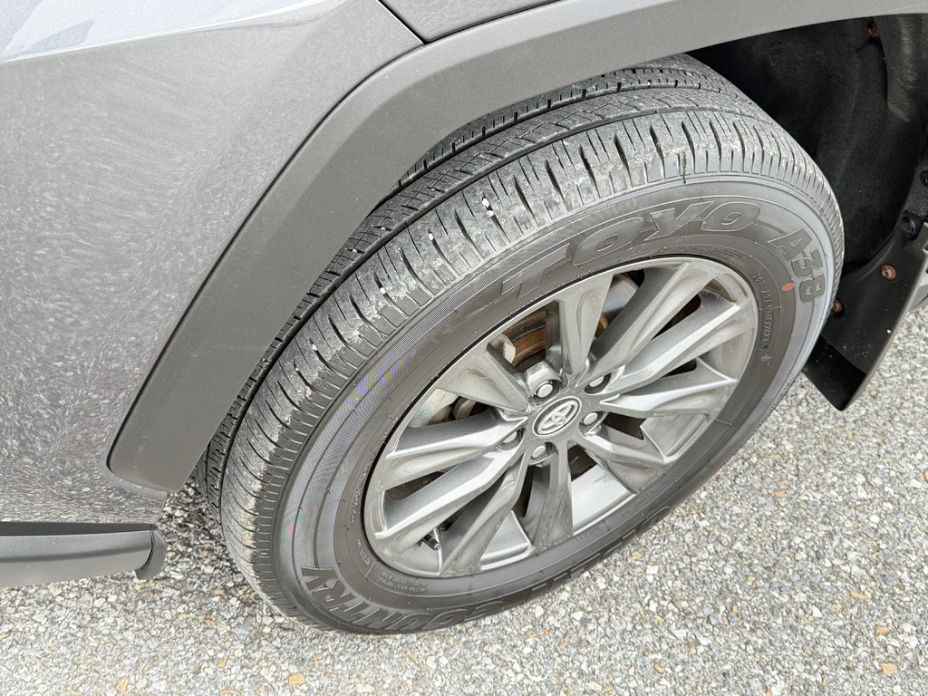 2023 Toyota RAV4 LE AWD / TRÈS BAS KILOS 27.200KM / CERTIFIÉ WOW / in Thetford Mines, Quebec - 14 - w1024h768px