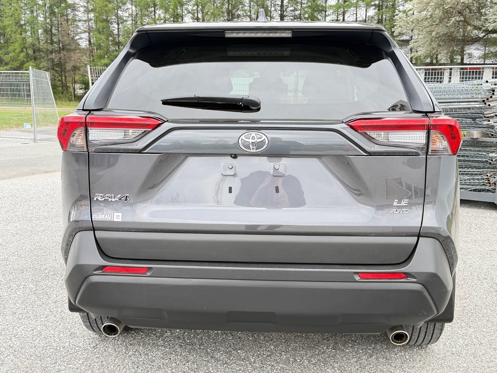 2023 Toyota RAV4 LE AWD / TRÈS BAS KILOS 27.200KM / CERTIFIÉ WOW / in Thetford Mines, Quebec - 23 - w1024h768px