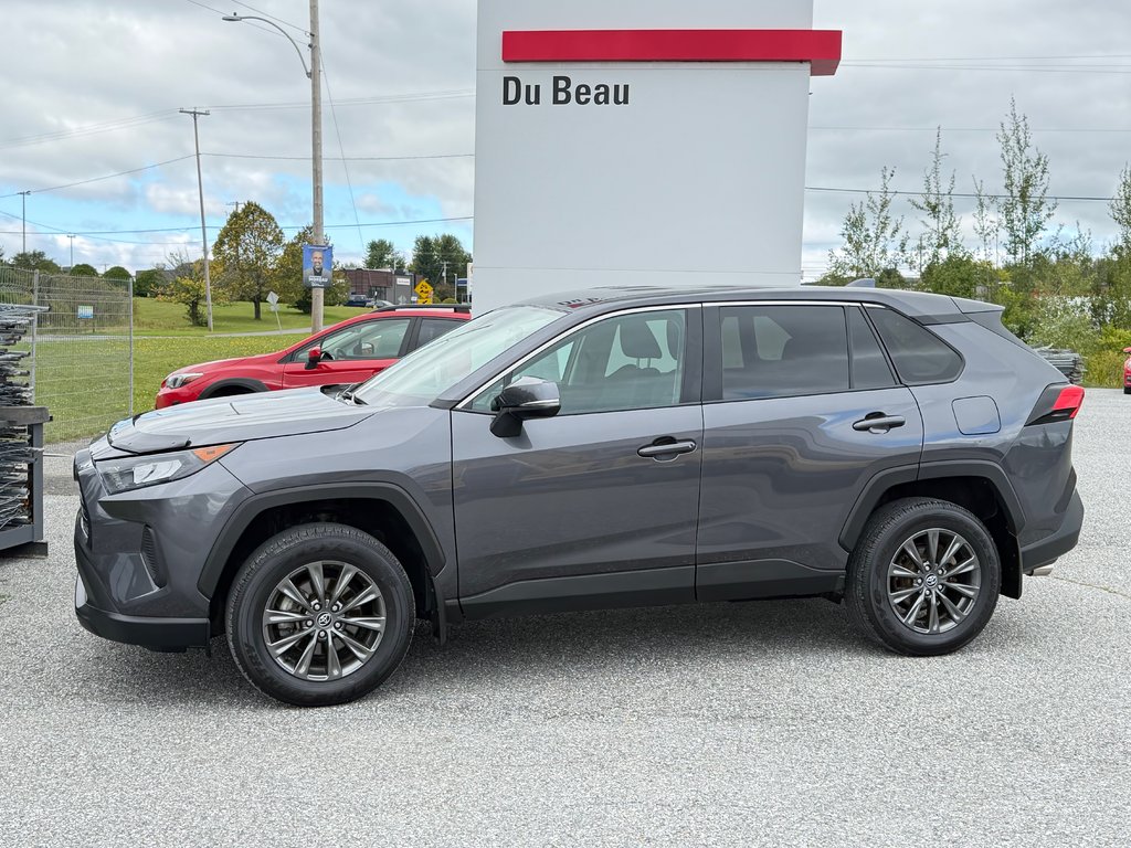 2023 Toyota RAV4 LE AWD / TRÈS BAS KILOS 27.200KM / CERTIFIÉ WOW / in Thetford Mines, Quebec - 8 - w1024h768px