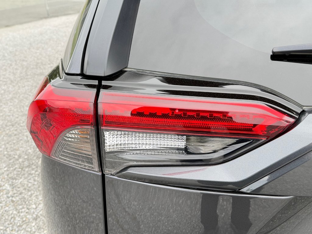 2023 Toyota RAV4 LE AWD / TRÈS BAS KILOS 27.200KM / CERTIFIÉ WOW / in Thetford Mines, Quebec - 20 - w1024h768px