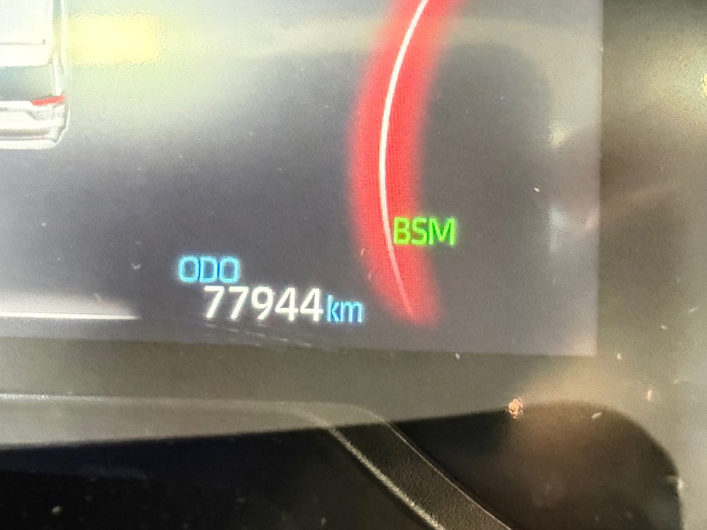 2023 Toyota RAV4 XLE AWD / PEA 28-12-28=100KM / PRIX INCROYABLE / in Thetford Mines, Quebec - 40 - w1024h768px
