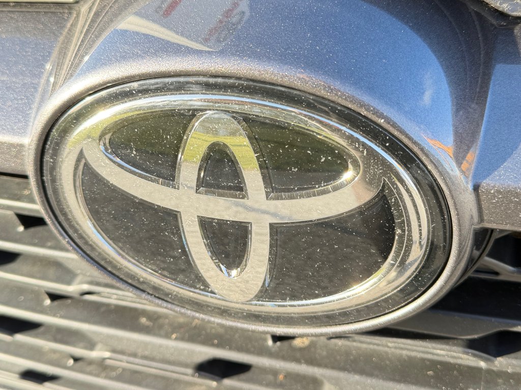 2023 Toyota RAV4 XLE AWD / PEA 28-12-28=100KM / PRIX INCROYABLE / in Thetford Mines, Quebec - 11 - w1024h768px