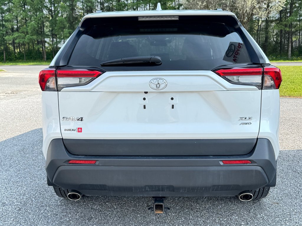 Toyota RAV4 XLE PREMIUM AWD / 17.500KM / ÉTAT NEUF / HITCH / 2024 à Thetford Mines, Québec - 27 - w1024h768px