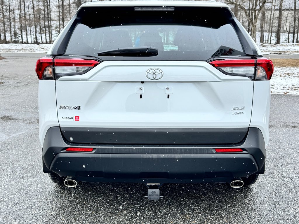Toyota RAV4 XLE PREMIUM AWD / 12.500KM / ÉTAT NEUF / HITCH / 2024 à Thetford Mines, Québec - 26 - w1024h768px