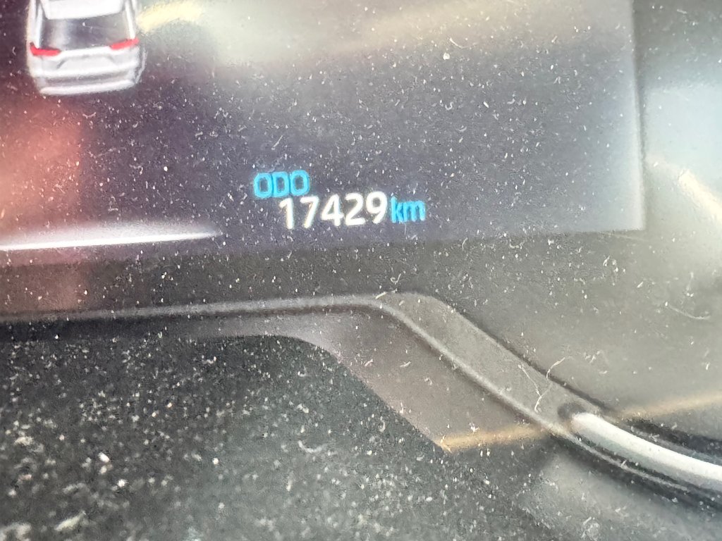 Toyota RAV4 XLE PREMIUM AWD / 17.500KM / ÉTAT NEUF / HITCH / 2024 à Thetford Mines, Québec - 44 - w1024h768px