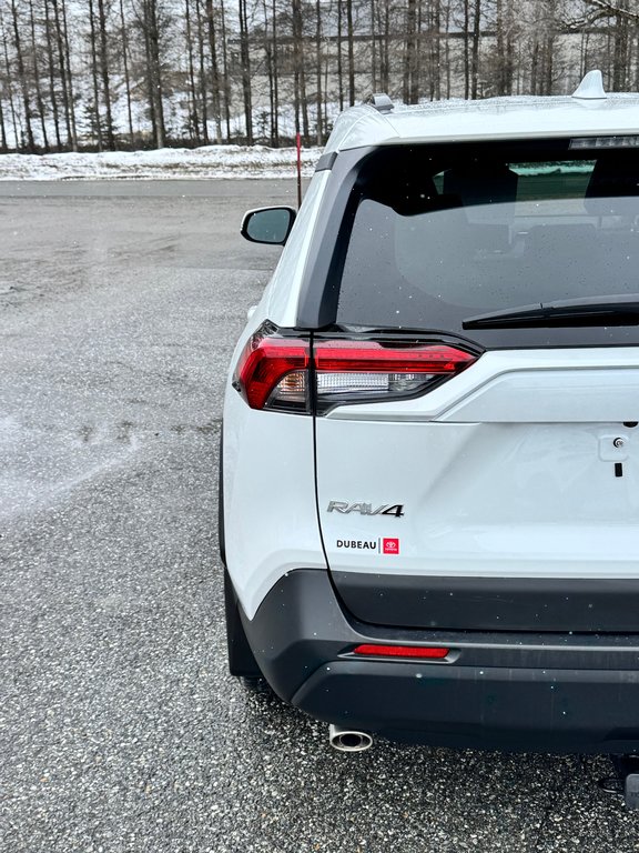 Toyota RAV4 XLE PREMIUM AWD / 12.500KM / ÉTAT NEUF / HITCH / 2024 à Thetford Mines, Québec - 21 - w1024h768px