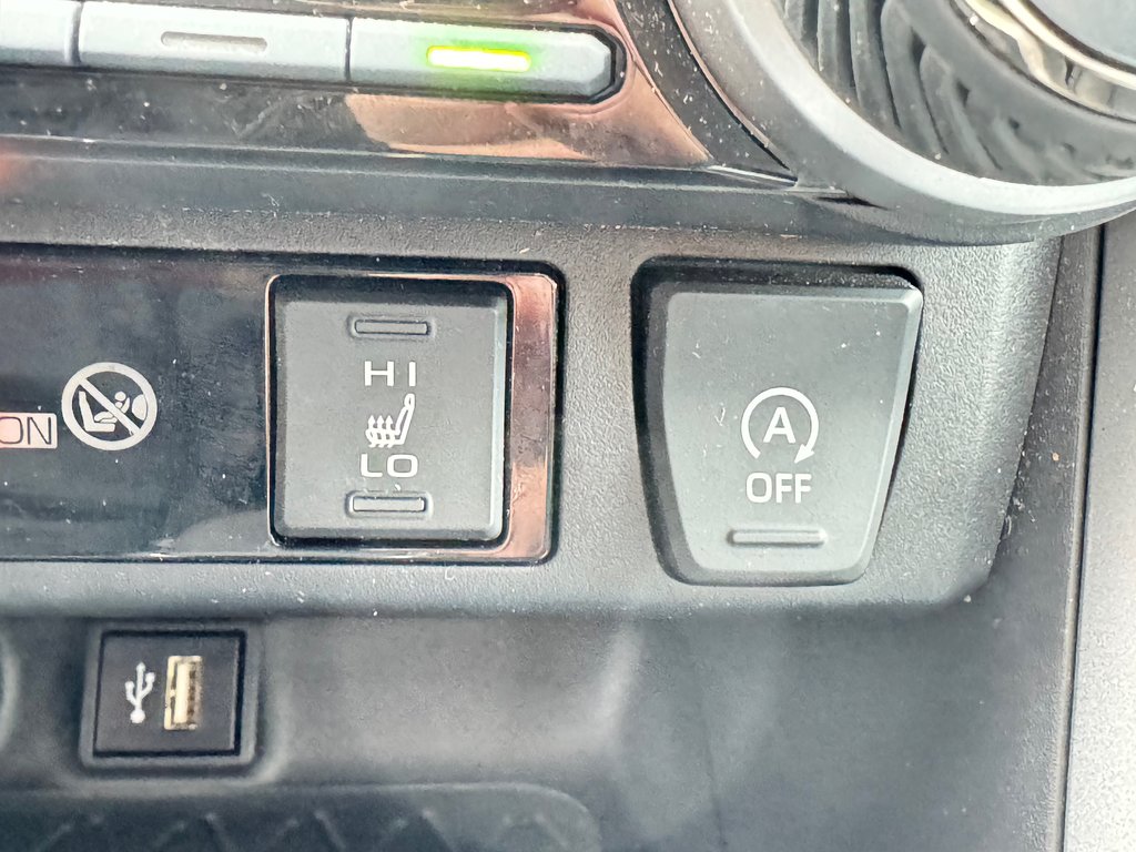 Toyota RAV4 XLE PREMIUM AWD / 12.500KM / ÉTAT NEUF / HITCH / 2024 à Thetford Mines, Québec - 48 - w1024h768px