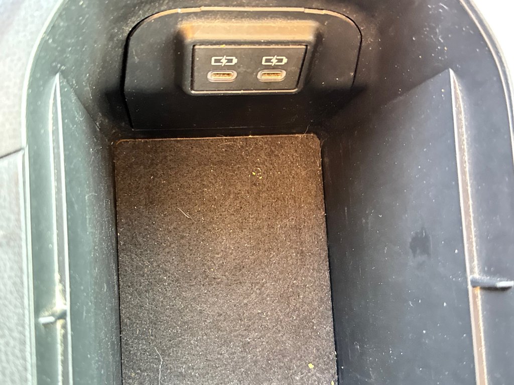 2024 Toyota RAV4 LE AWD / MEILLEUR VUS SUR LE MARCHÉ / in Thetford Mines, Quebec - 46 - w1024h768px