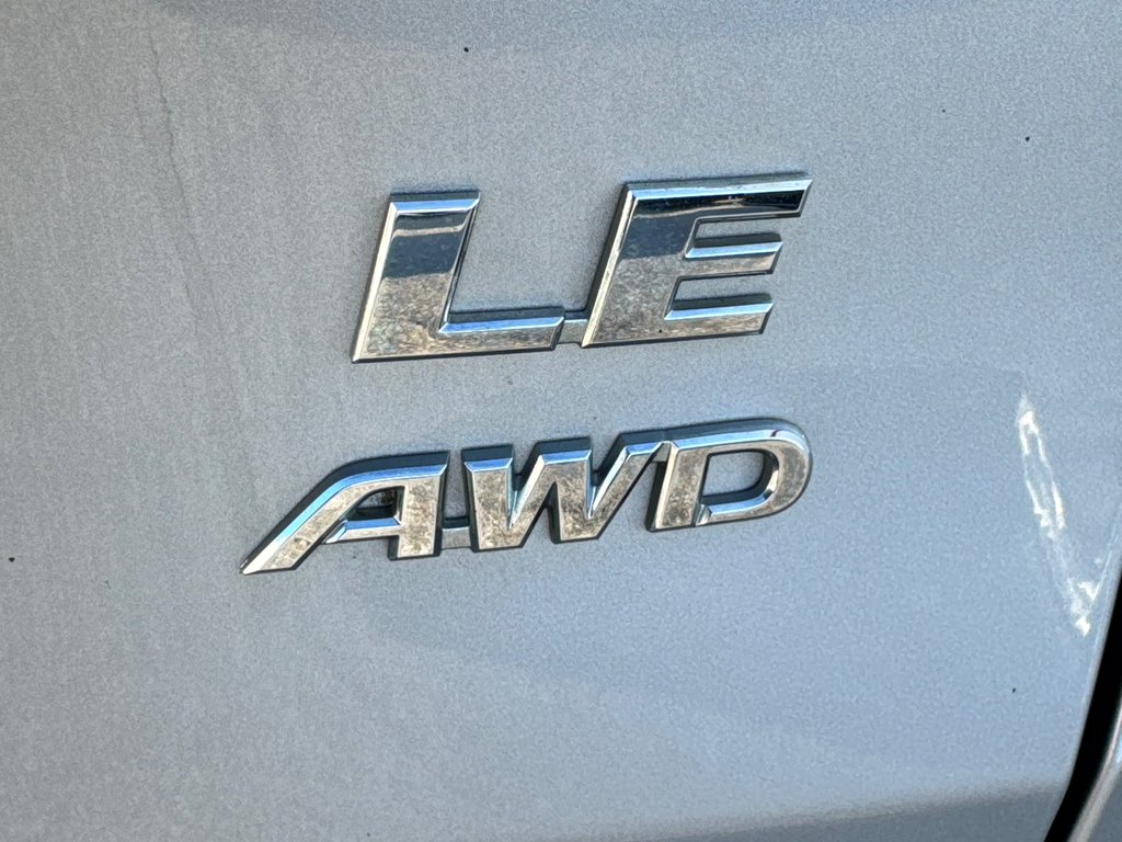 2024 Toyota RAV4 LE AWD / MEILLEUR VUS SUR LE MARCHÉ / in Thetford Mines, Quebec - 22 - w1024h768px