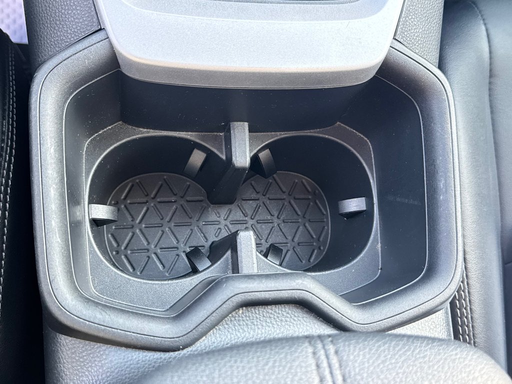 2024 Toyota RAV4 XLE PREMIUM AWD / 11.000KM OUI OUI 11,000KM / in Thetford Mines, Quebec - 53 - w1024h768px