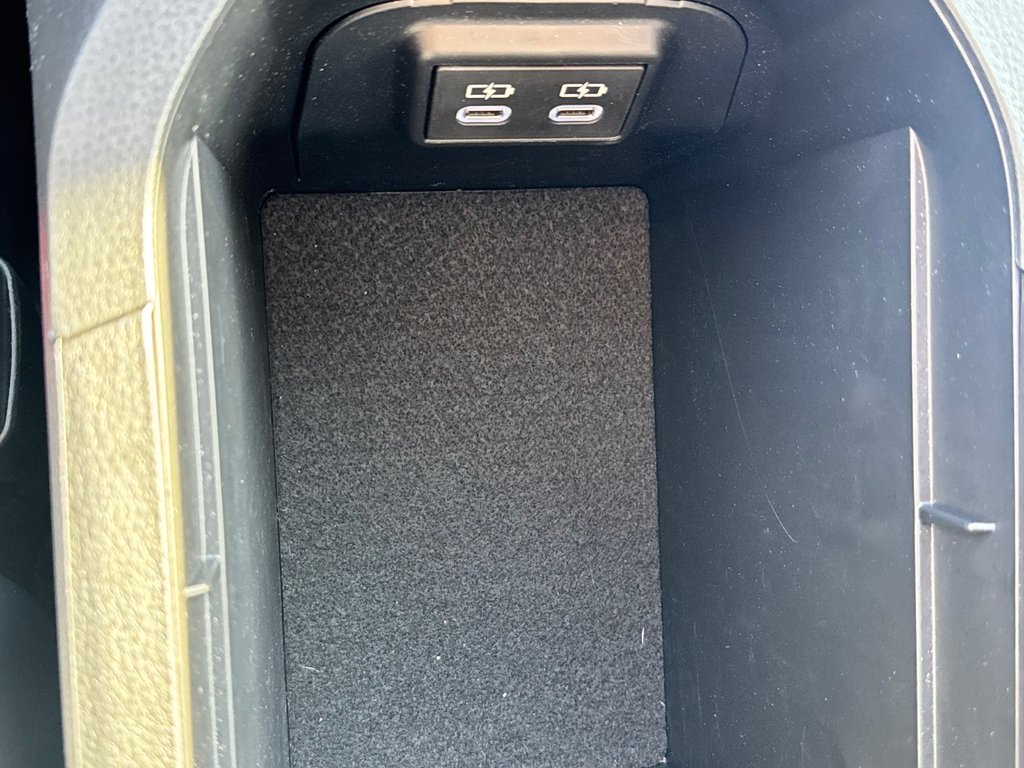 2024 Toyota RAV4 XLE PREMIUM AWD / 11.000KM OUI OUI 11,000KM / in Thetford Mines, Quebec - 55 - w1024h768px
