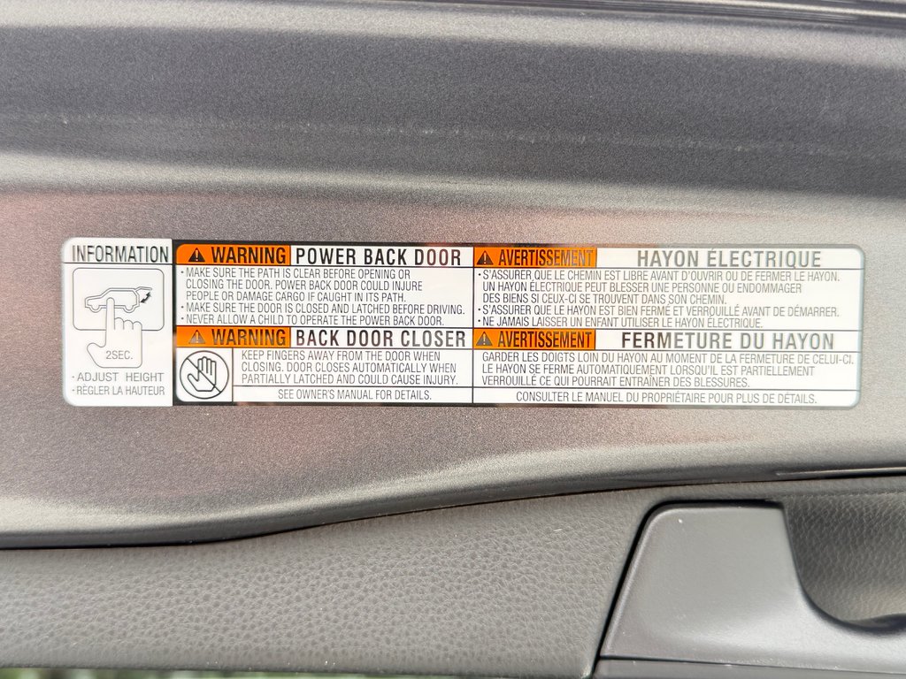 Toyota RAV4 XLE AWD / HITCH / PEA 29-11-27=100KM WOW !!! / 2024 à Thetford Mines, Québec - 60 - w1024h768px