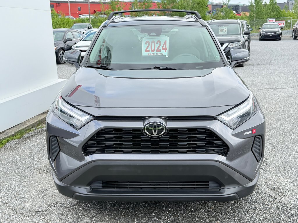 Toyota RAV4 XLE AWD / HITCH / PEA 29-11-27=100KM WOW !!! / 2024 à Thetford Mines, Québec - 2 - w1024h768px