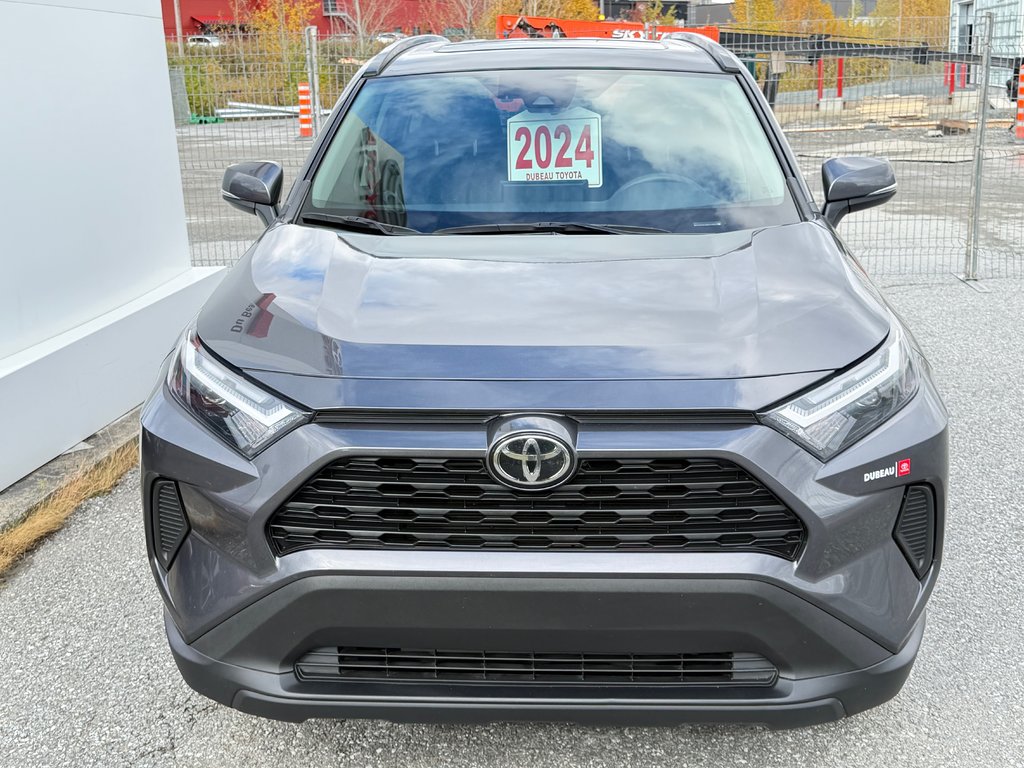 Toyota RAV4 XLE AWD / VITRE TEINTÉES / BAS KILOS ! / 2024 à Thetford Mines, Québec - 2 - w1024h768px