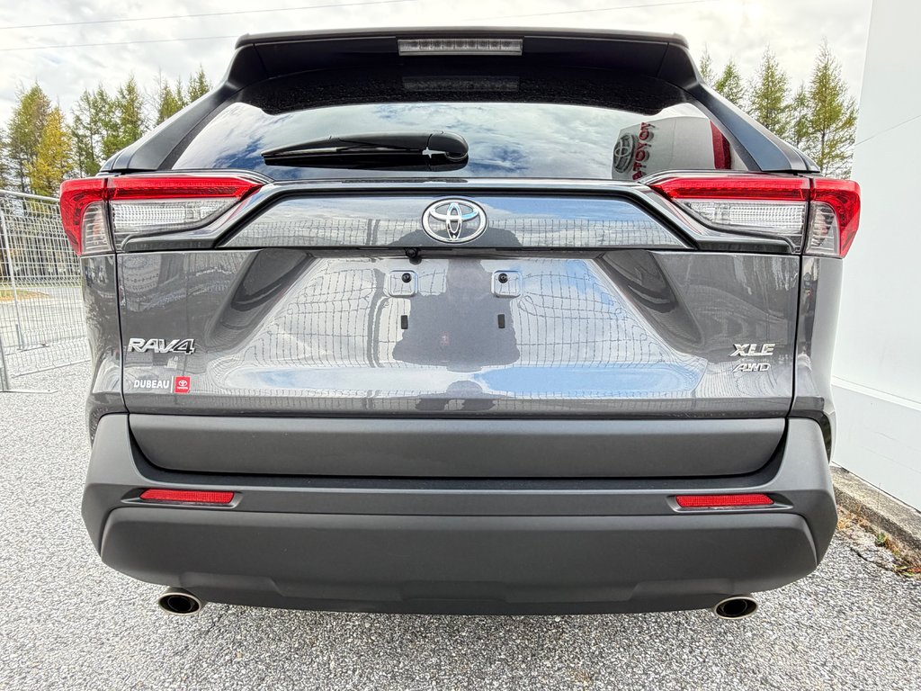 Toyota RAV4 XLE AWD / VITRE TEINTÉES / BAS KILOS ! / 2024 à Thetford Mines, Québec - 26 - w1024h768px