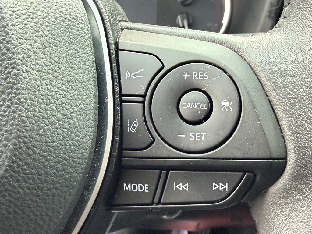 Toyota RAV4 XLE AWD / VITRE TEINTÉES / BAS KILOS ! / 2024 à Thetford Mines, Québec - 37 - w1024h768px