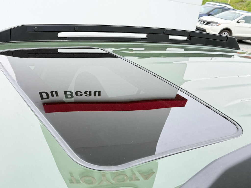 2025 Toyota RAV4 TRAIL AWD / PEA 29-04-29=100KM / HITCH WOW / in Thetford Mines, Quebec - 17 - w1024h768px