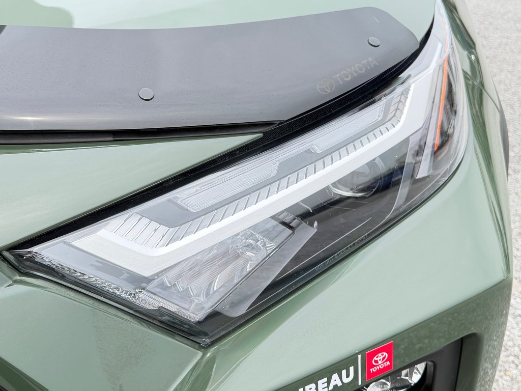 2025 Toyota RAV4 TRAIL AWD / PEA 29-04-29=100KM / HITCH WOW / in Thetford Mines, Quebec - 9 - w1024h768px