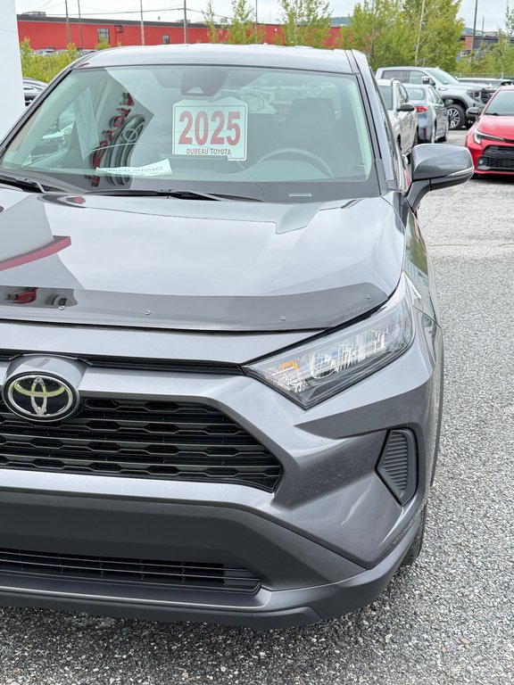 2025 Toyota RAV4 LE AWD / MAGS / HITCH / AUBAINE !! / in Thetford Mines, Quebec - 9 - w1024h768px
