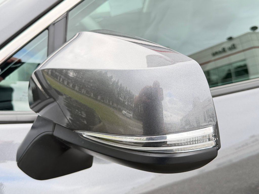 2025 Toyota RAV4 LE AWD / MAGS / HITCH / AUBAINE !! / in Thetford Mines, Quebec - 16 - w1024h768px