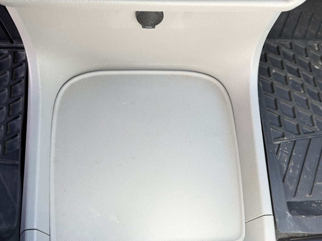 2020 Toyota SIENNA LE AWD LE AWD / FAIBLE KILOMETRAGE / 7 PASSAGERS in Thetford Mines, Quebec - 47 - w1024h768px