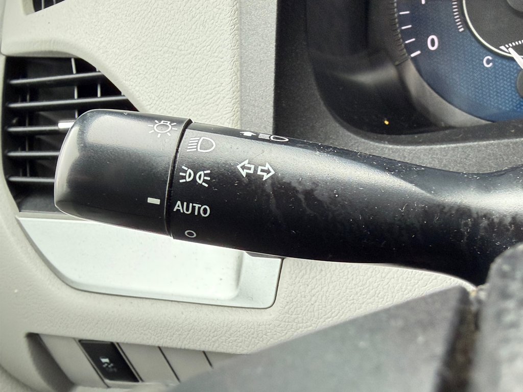 2020 Toyota SIENNA LE AWD LE AWD / FAIBLE KILOMETRAGE / 7 PASSAGERS in Thetford Mines, Quebec - 38 - w1024h768px