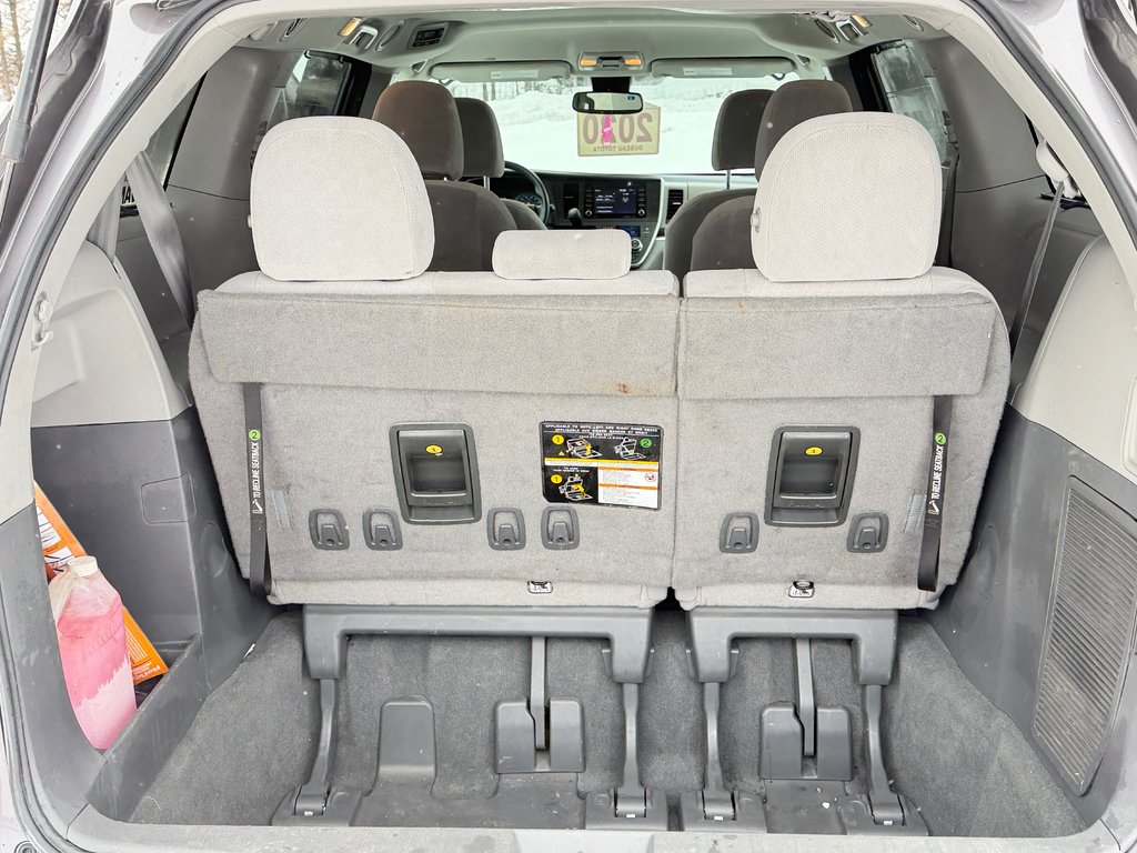 2020 Toyota SIENNA LE AWD LE AWD / FAIBLE KILOMETRAGE / 7 PASSAGERS in Thetford Mines, Quebec - 60 - w1024h768px