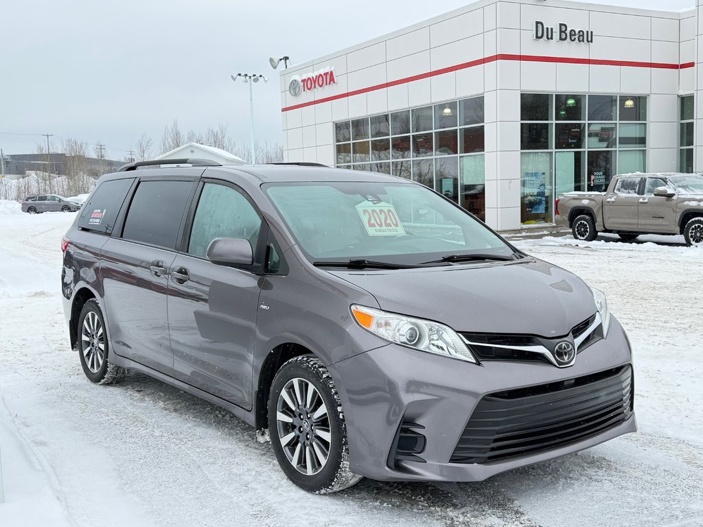 2020 Toyota SIENNA LE AWD LE AWD / FAIBLE KILOMETRAGE / 7 PASSAGERS in Thetford Mines, Quebec - 3 - w1024h768px