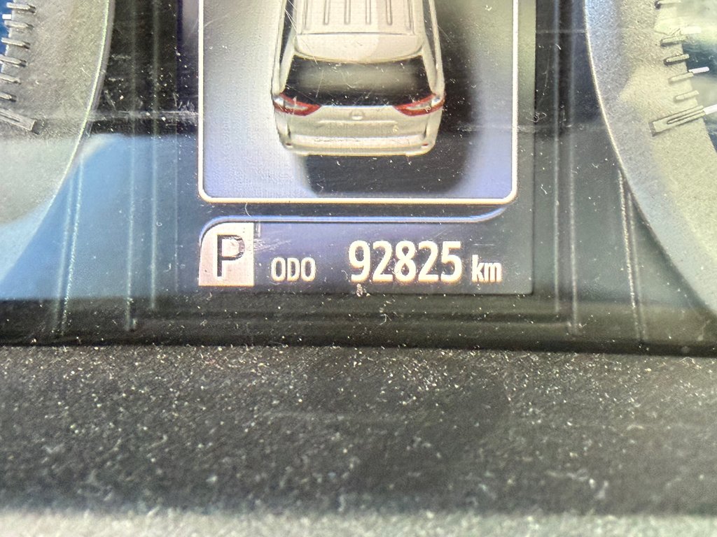 2020 Toyota SIENNA LE AWD LE AWD / FAIBLE KILOMETRAGE / 7 PASSAGERS in Thetford Mines, Quebec - 39 - w1024h768px