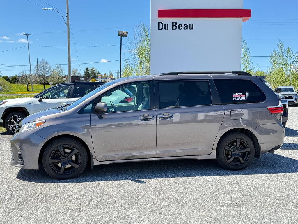 2020 Toyota SIENNA LE AWD LE AWD / FAIBLE KILOMETRAGE / 7 PASSAGERS in Thetford Mines, Quebec - 7 - w1024h768px