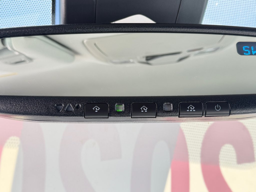 2020 Toyota SIENNA LE AWD LE AWD / FAIBLE KILOMETRAGE / 7 PASSAGERS in Thetford Mines, Quebec - 51 - w1024h768px