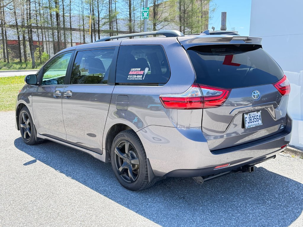 2020 Toyota SIENNA LE AWD LE AWD / FAIBLE KILOMETRAGE / 7 PASSAGERS in Thetford Mines, Quebec - 6 - w1024h768px