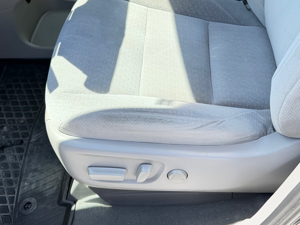 2020 Toyota SIENNA LE AWD INSPECTÉ / MÉCANIQUE A1 / WOW / in Thetford Mines, Quebec - 28 - w1024h768px