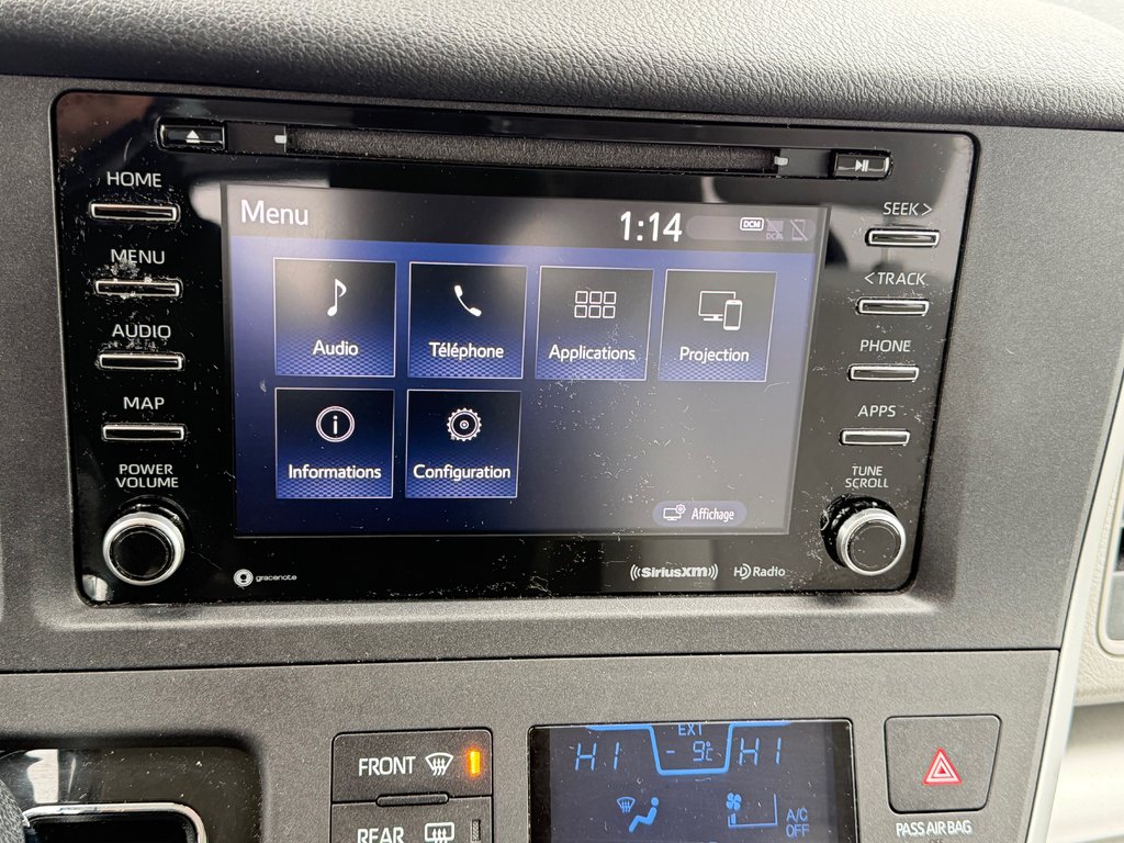 2020 Toyota SIENNA LE AWD AWD / INSPECTÉ / MÉCANIQUE A1 / WOW / in Thetford Mines, Quebec - 40 - w1024h768px