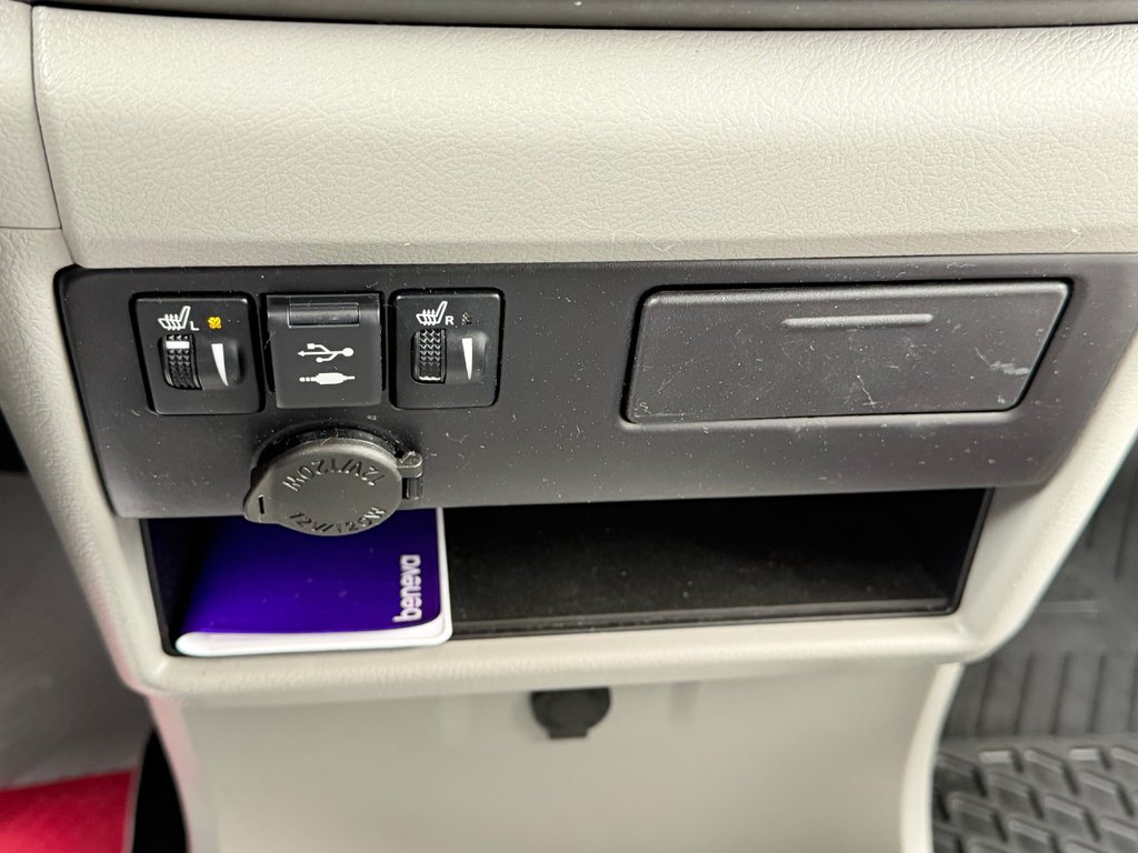 2020 Toyota SIENNA LE AWD AWD / INSPECTÉ / MÉCANIQUE A1 / WOW / in Thetford Mines, Quebec - 44 - w1024h768px