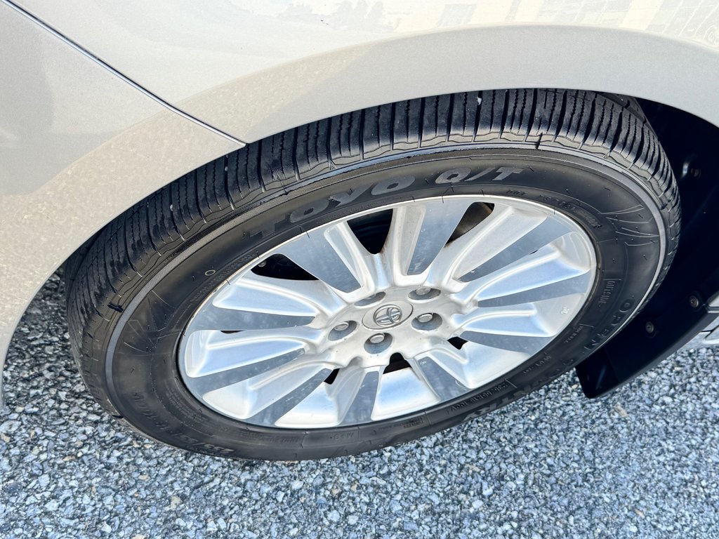 Toyota Sienna XLE / AWD / INSPECTÉ / INT : CUIR / TOIT OUVRANT 2015 à Thetford Mines, Québec - 14 - w1024h768px