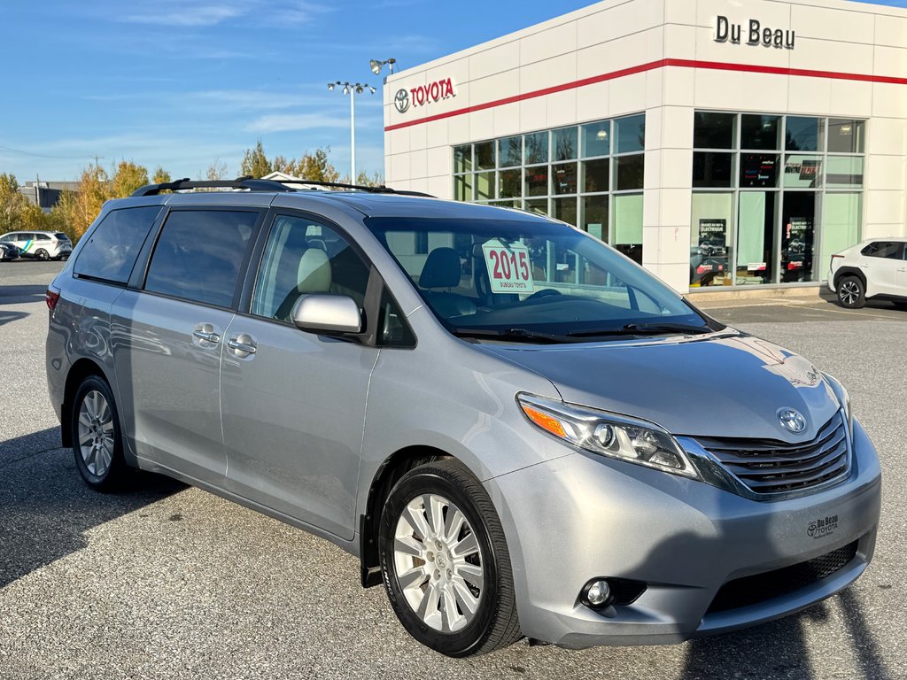 Toyota Sienna XLE / AWD / INSPECTÉ / INT : CUIR / TOIT OUVRANT 2015 à Thetford Mines, Québec - 3 - w1024h768px