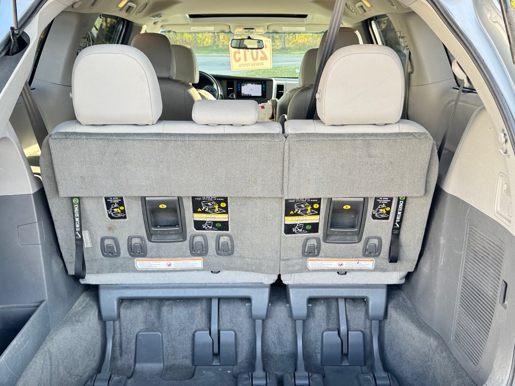 Toyota Sienna XLE / AWD / INSPECTÉ / INT : CUIR / TOIT OUVRANT 2015 à Thetford Mines, Québec - 63 - w1024h768px
