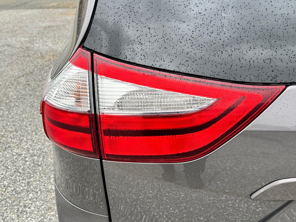 2016 Toyota Sienna LE 8 PLACES / HYPER PROPRE / BIEN ENTRETENU / in Thetford Mines, Quebec - 20 - w1024h768px