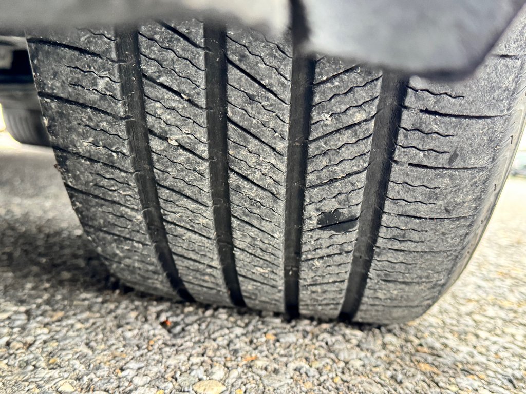 2016 Toyota Sienna LE 8 PLACES / HYPER PROPRE / BIEN ENTRETENU / in Thetford Mines, Quebec - 16 - w1024h768px