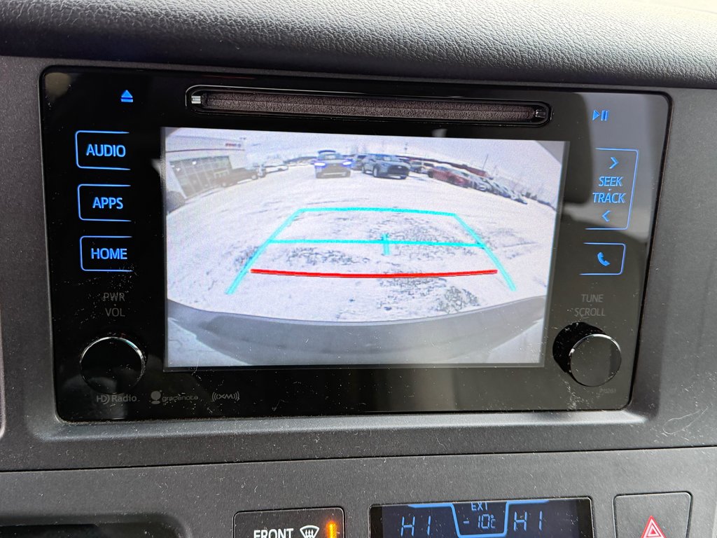 2016 Toyota Sienna LE 8 PLACES / HYPER PROPRE / BIEN ENTRETENU / in Thetford Mines, Quebec - 47 - w1024h768px