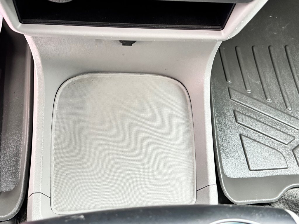 2016 Toyota Sienna LE 8 PLACES / HYPER PROPRE / BIEN ENTRETENU / in Thetford Mines, Quebec - 49 - w1024h768px