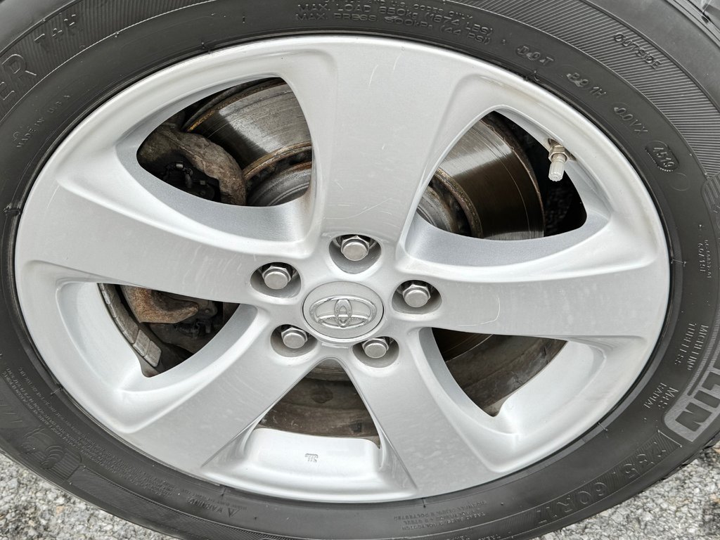2016 Toyota Sienna LE 8 PLACES / HYPER PROPRE / BIEN ENTRETENU / in Thetford Mines, Quebec - 14 - w1024h768px