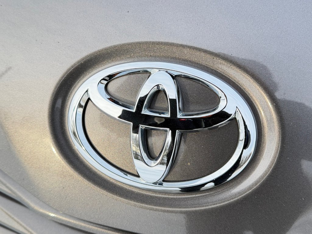 2016 Toyota Sienna LE 8 PLACES / HYPER PROPRE / BIEN ENTRETENU / in Thetford Mines, Quebec - 12 - w1024h768px