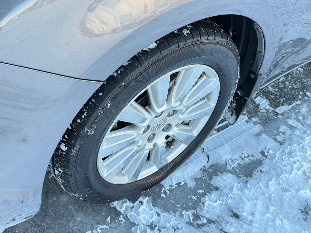 Toyota Sienna LIMITED FWD / LA TOTALE ! / INSPECTÉ SÉCURITAIRE / 2017 à Thetford Mines, Québec - 15 - w1024h768px