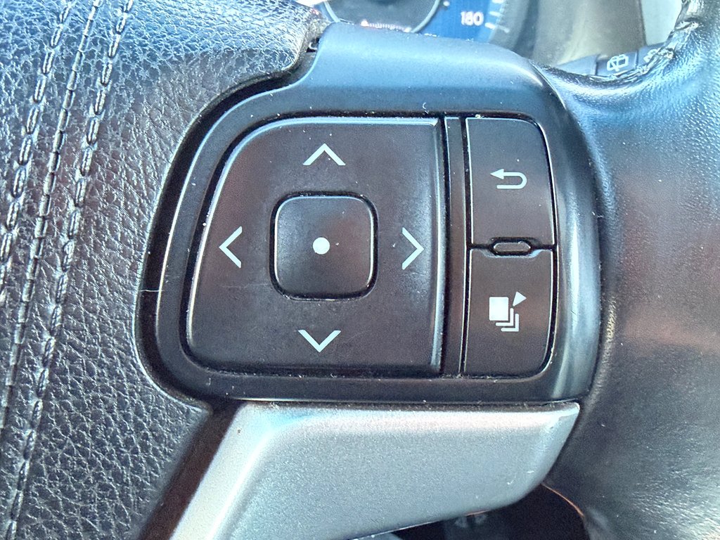 Toyota Sienna LIMITED FWD / LA TOTALE ! / INSPECTÉ SÉCURITAIRE / 2017 à Thetford Mines, Québec - 42 - w1024h768px